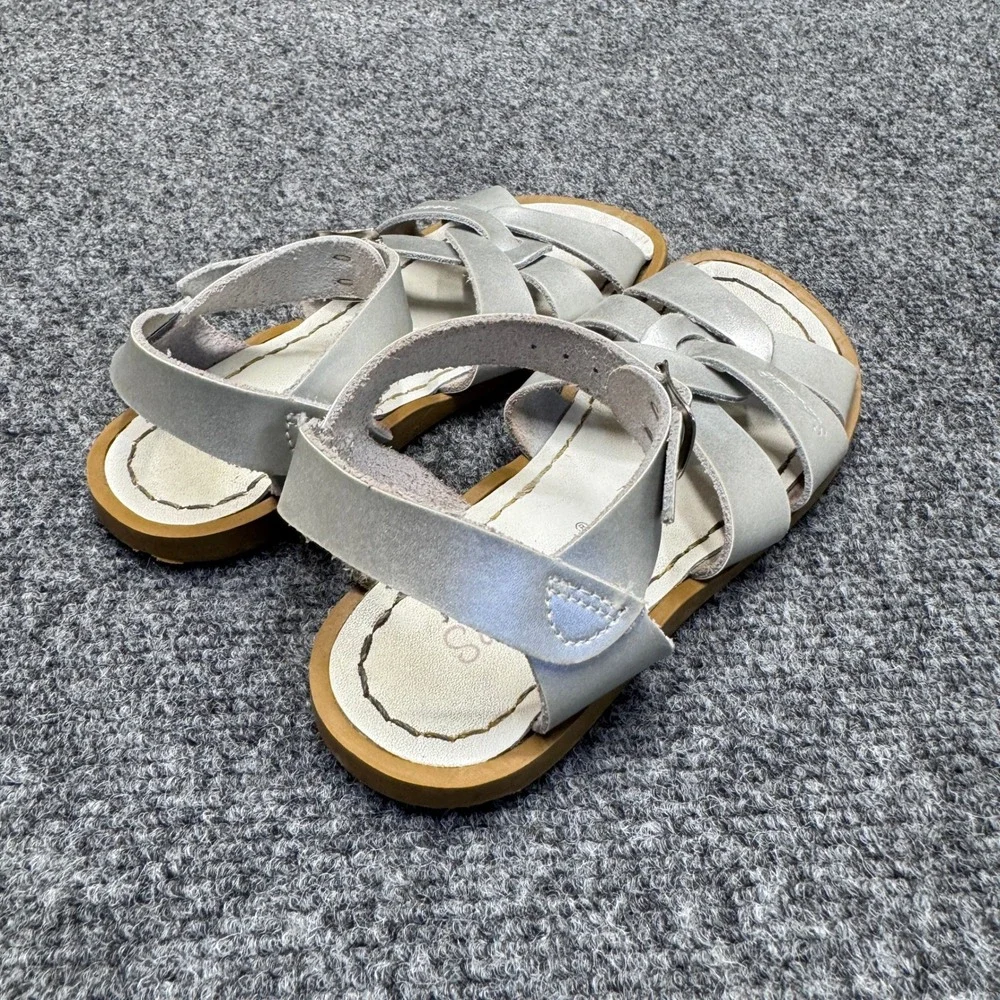 Salt Water Sandals Hoy Original Kids 11 Silver Metallic Leather Strappy Summer